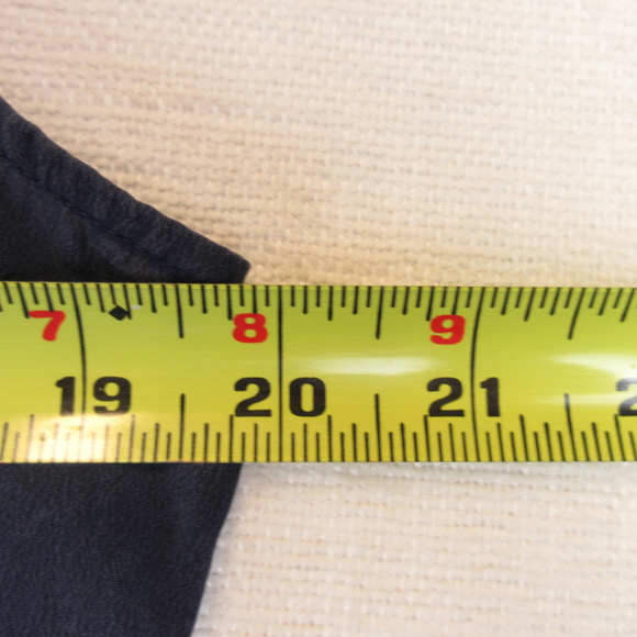 Lilly Pulitzer Navy Silk Stacey Sleeveless Blouse Size L - Picture 9 of 11